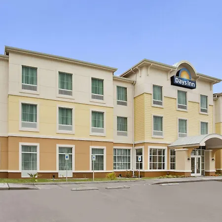 Days Inn By Wyndham Victoria